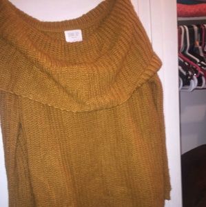 Sienna Sky light weight sweater